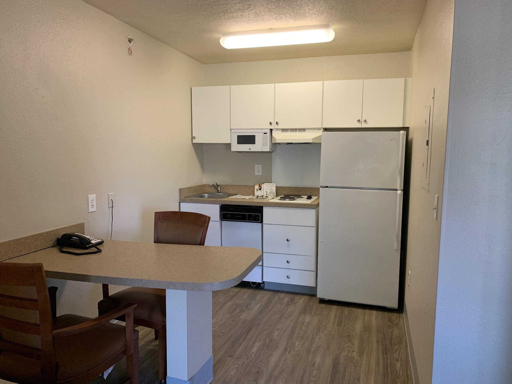 Extended Stay America Suites - Kansas City - Lenexa - 87Th St Overland Park Kültér fotó